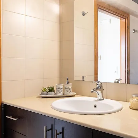 Dioni Pool House Villa *